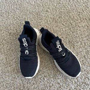 Adidas Size 1 Big Kids Shoes